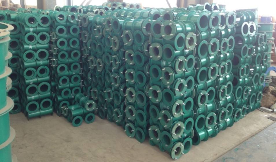 �½����Է�ˮ�׹�