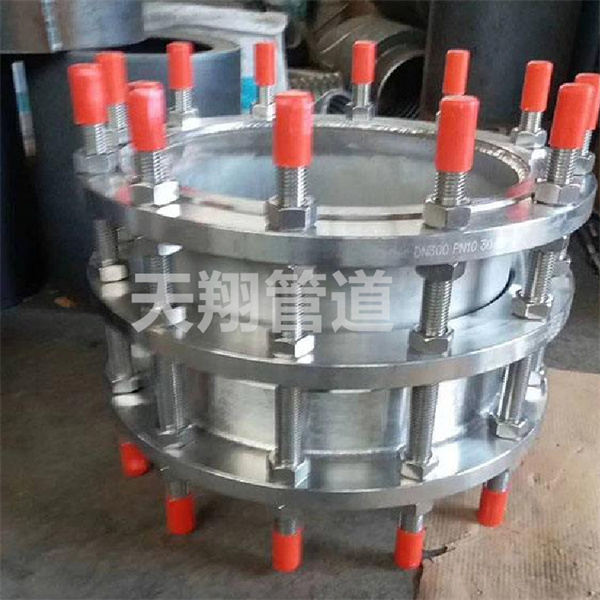 ���������s���^